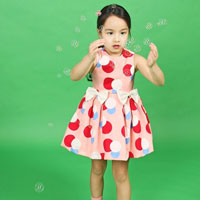 ชุดเดรสเด็กผู้หญิง สีชมพูแขนกุด ติดโบว์ที่เอว