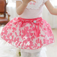 กระโปรงเด็กผู้หญิง สีชมพูเข้ม ลายดอกไม้ ติดโบว์ที่เอว